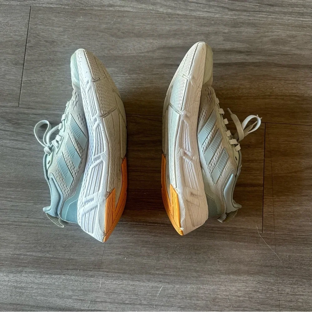 3/$20⚡️ Adidas Questar Performance Ice Blue Running Shoes Bounce Midsole